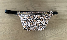 Load image into Gallery viewer, Cheetah Mickey heads belt bag

